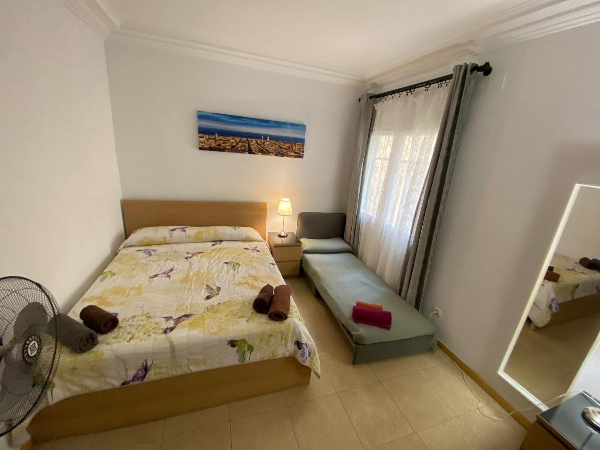 Alojamiento Nuevo Balmes Bed & Breakfast Barcelona Eksteriør bilde