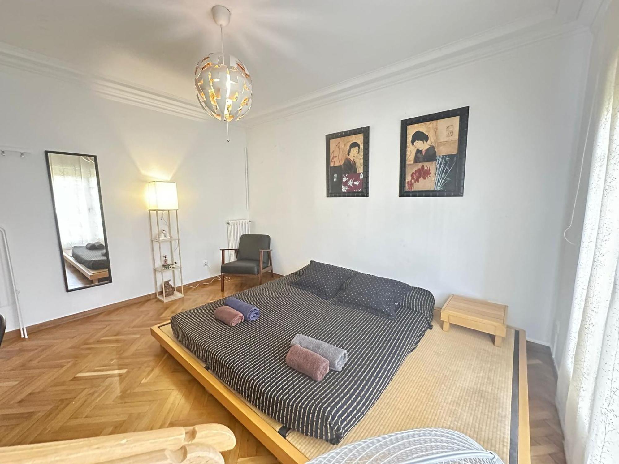 Alojamiento Nuevo Balmes Bed & Breakfast Barcelona Eksteriør bilde